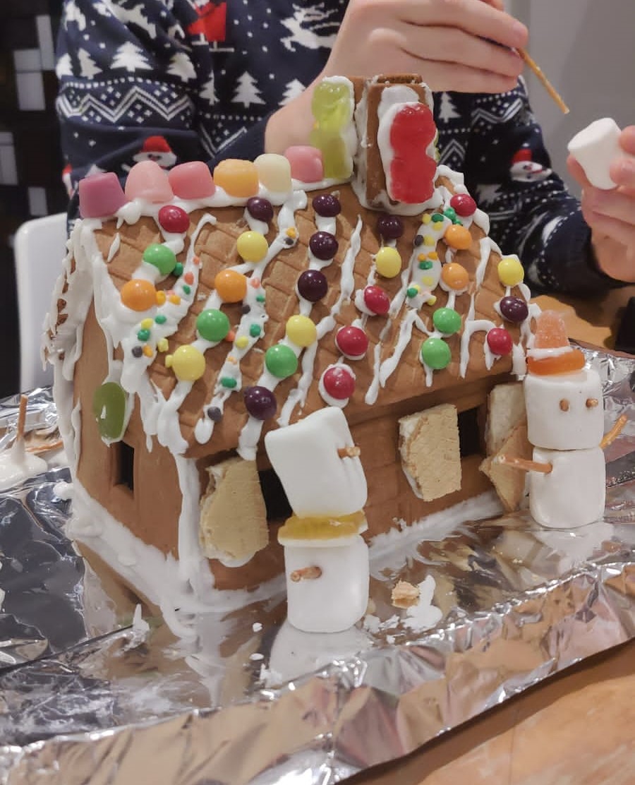 gingerbread house